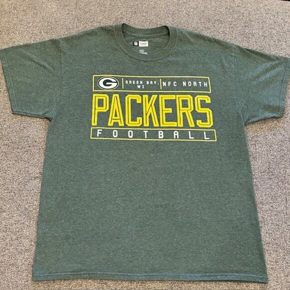 NFL Other - Mens Green Bay Packers T Shirt Size L Green Short Sleeve NFL Team Apparel Tee